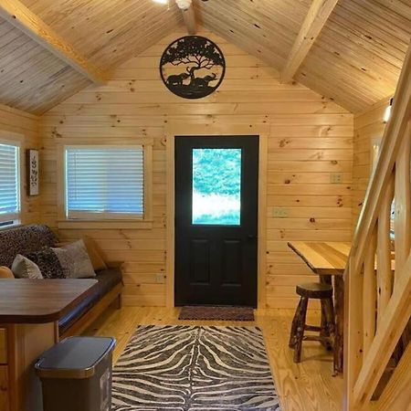 Serene 1Br Cabin Near Nc Z00 With Loft & Waterview แอชโบโร ภายนอก รูปภาพ
