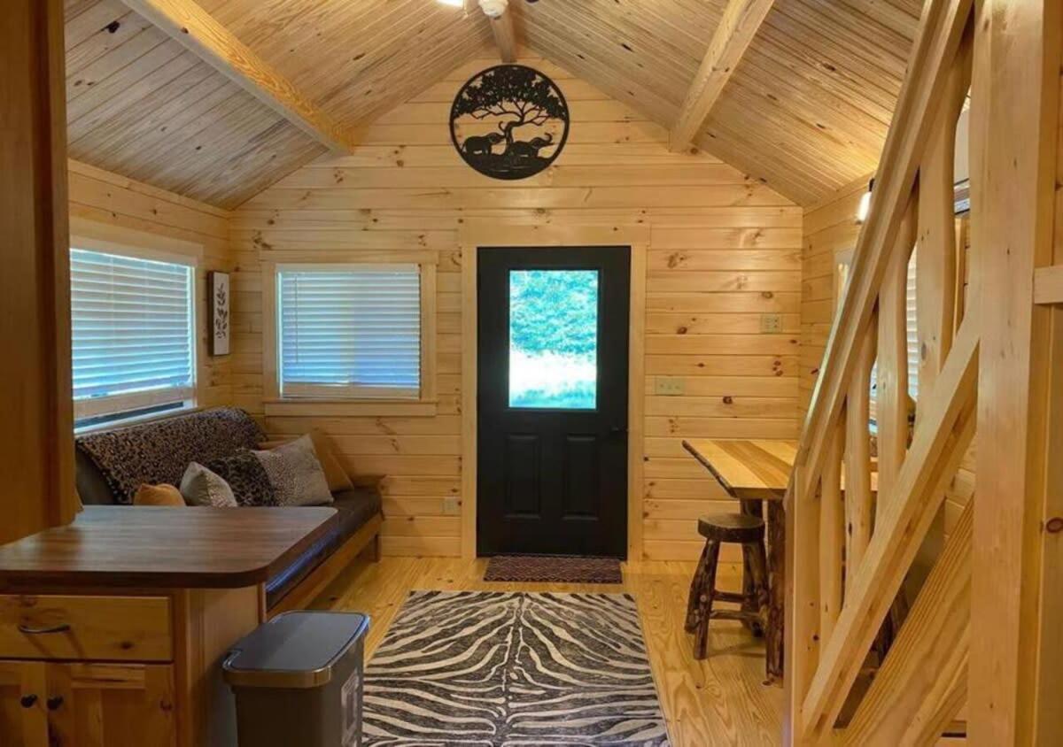 Serene 1Br Cabin Near Nc Z00 With Loft & Waterview แอชโบโร ภายนอก รูปภาพ
